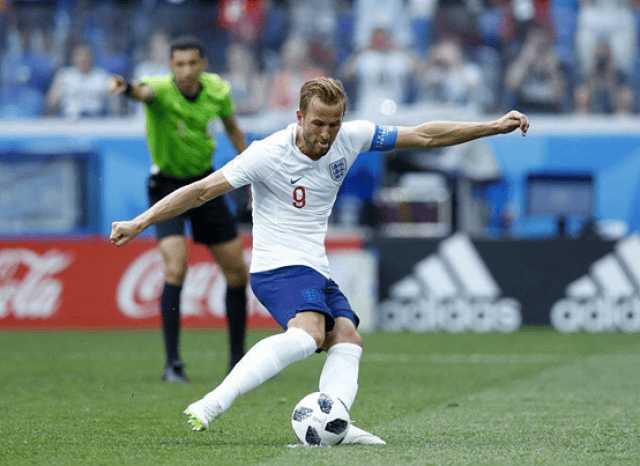 比利时vs兰支队：赛场对决，胜者豪取三分的简单介绍