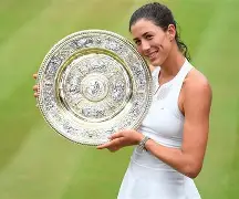 穆古鲁扎重返赛场，夺冠首场状态出色，DWG观众沸腾！